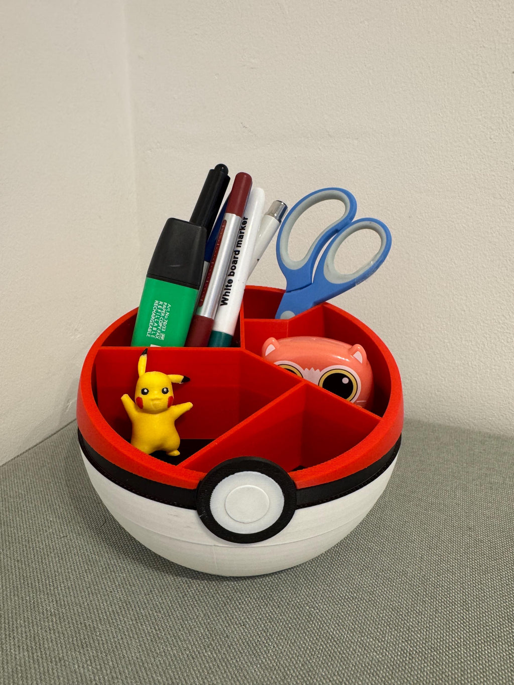 Poké Ball Desk Organizer | 3D Printed Pokémon Pen Holder, Stationery & Craft Supply Storage | Gamer Desk Decor Gift for Fans